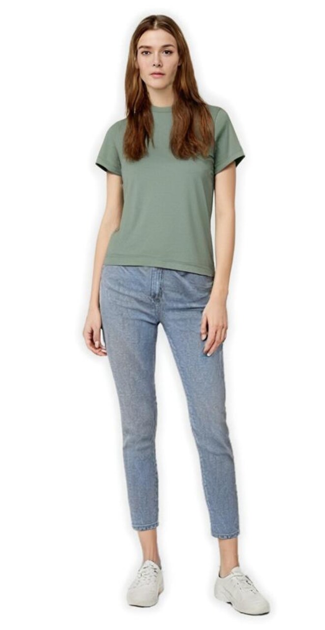 BELLA + CANVAS® Women’s Relaxed Jersey Crewneck Short Sleeve Tee